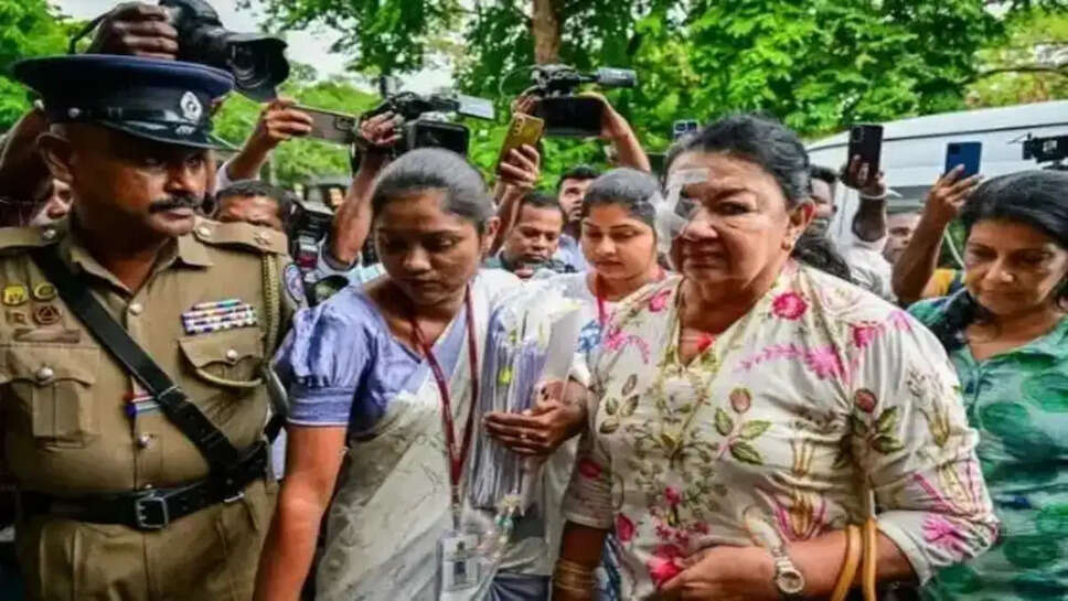 Former Sri Lankan President Rajapaksa's Wife Arrested!